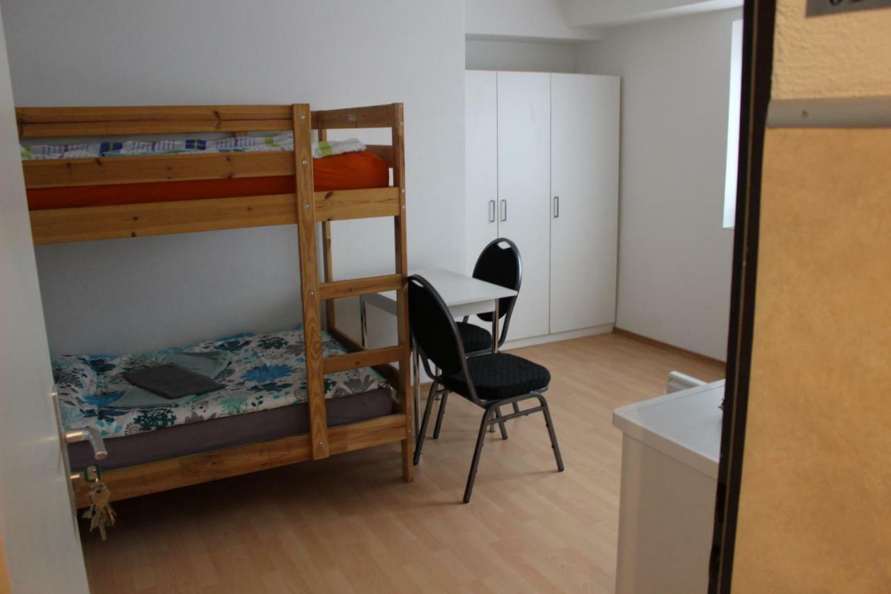 Zv-Scholtz Gaestehaus Neuoetting Simbacher Strasse 7 Kültér fotó
