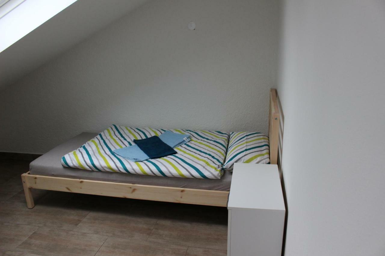 Zv-Scholtz Gaestehaus Neuoetting Simbacher Strasse 7 Kültér fotó