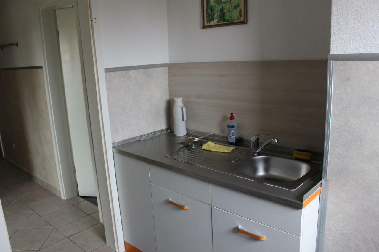 Zv-Scholtz Gaestehaus Neuoetting Simbacher Strasse 7 Kültér fotó