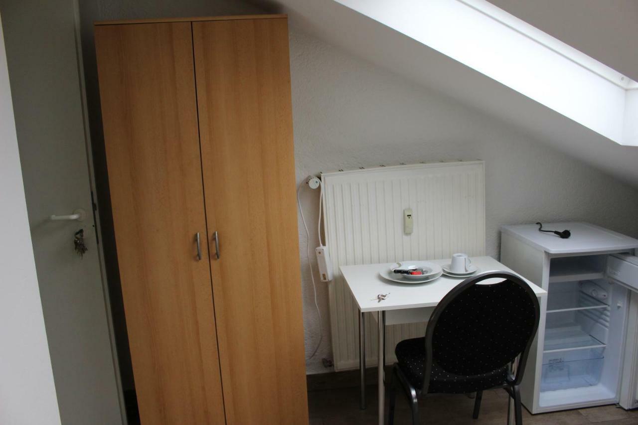 Zv-Scholtz Gaestehaus Neuoetting Simbacher Strasse 7 Kültér fotó